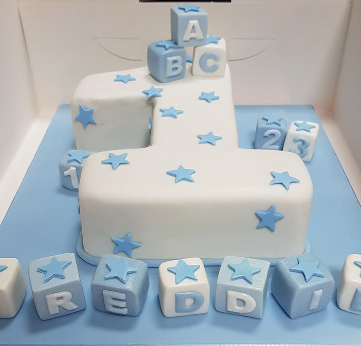 39 Creative 1st Birthday Cakes Ideas For Your Little One