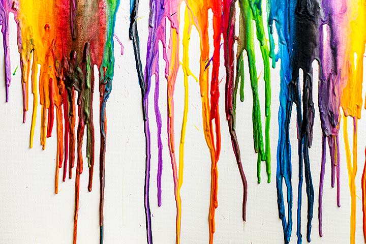 http://www.momjunction.com/wp-content/uploads/2015/10/Melted-Crayon-Art-On-Canvas.jpg