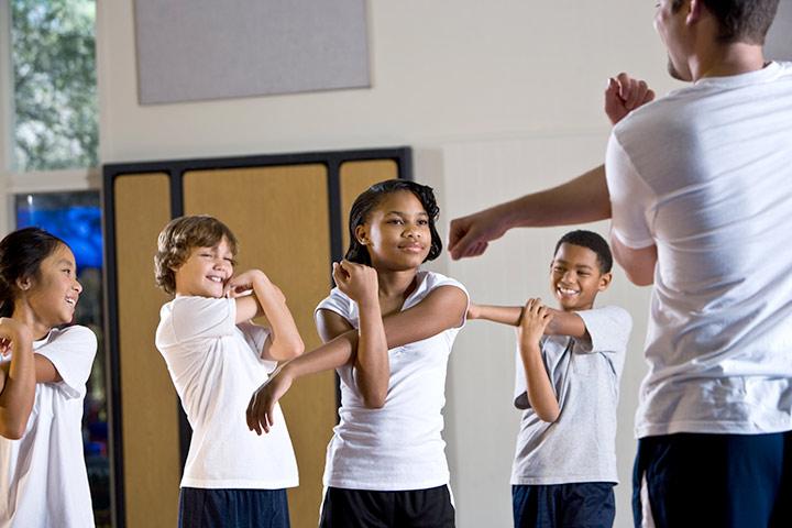 Easy warm up exercises for 2025 kids