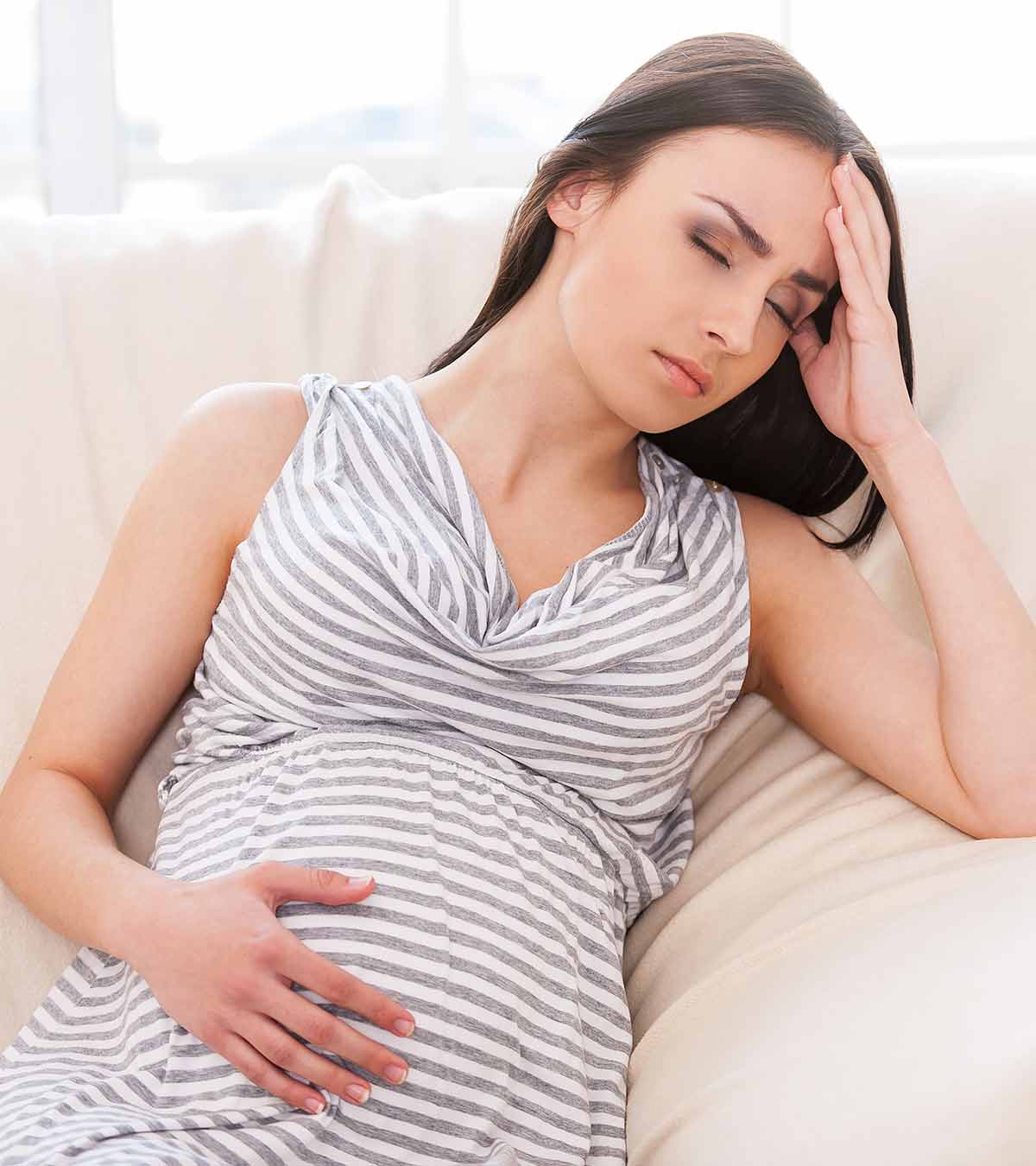 6 Causes Of Mood Swings During Pregnancy And Tips To Manage