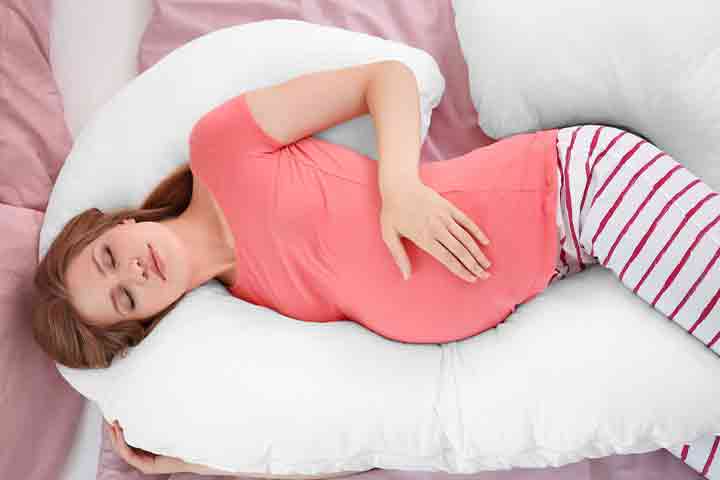 Use comfortable pillows while sleeping, 20 weeks pregnancy.