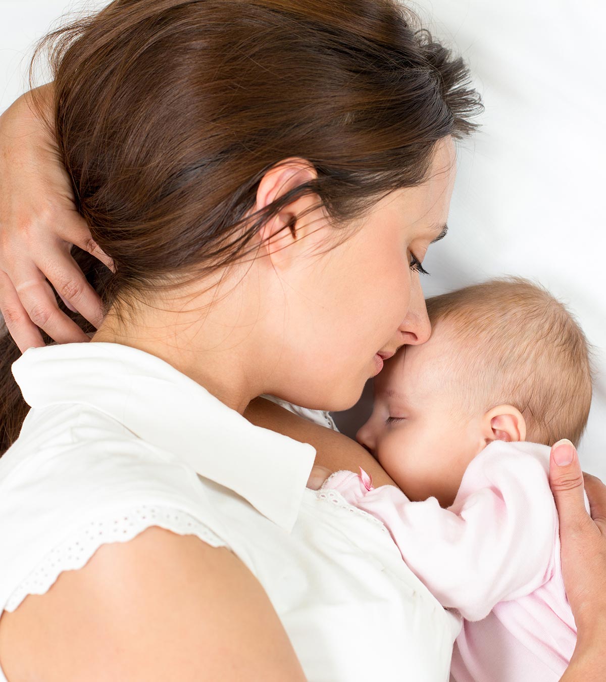26 Health Benefits Of Breastfeeding For Both Mom And Baby
