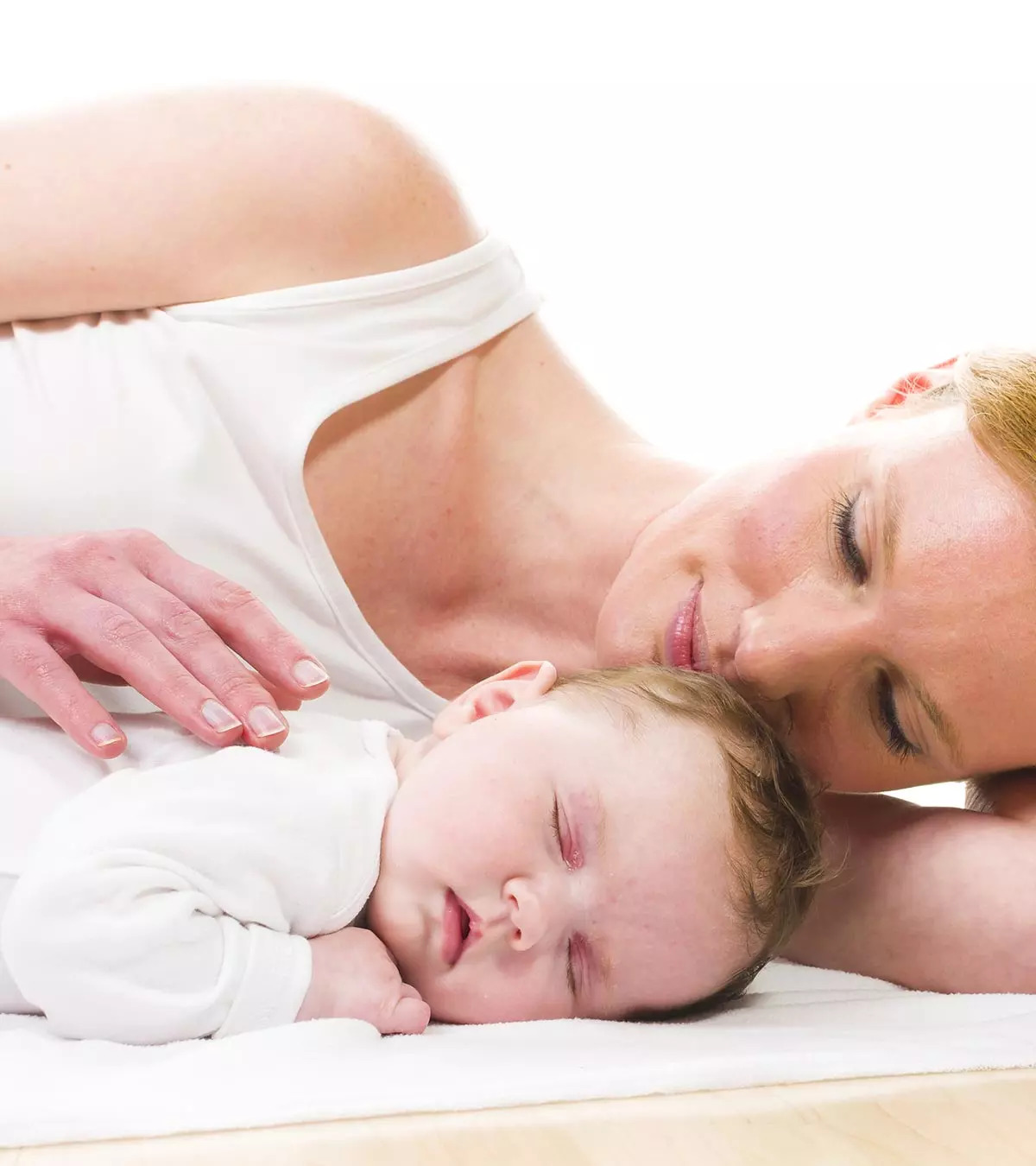 11 Effective Tips To Help Your Baby Sleeping On Floor