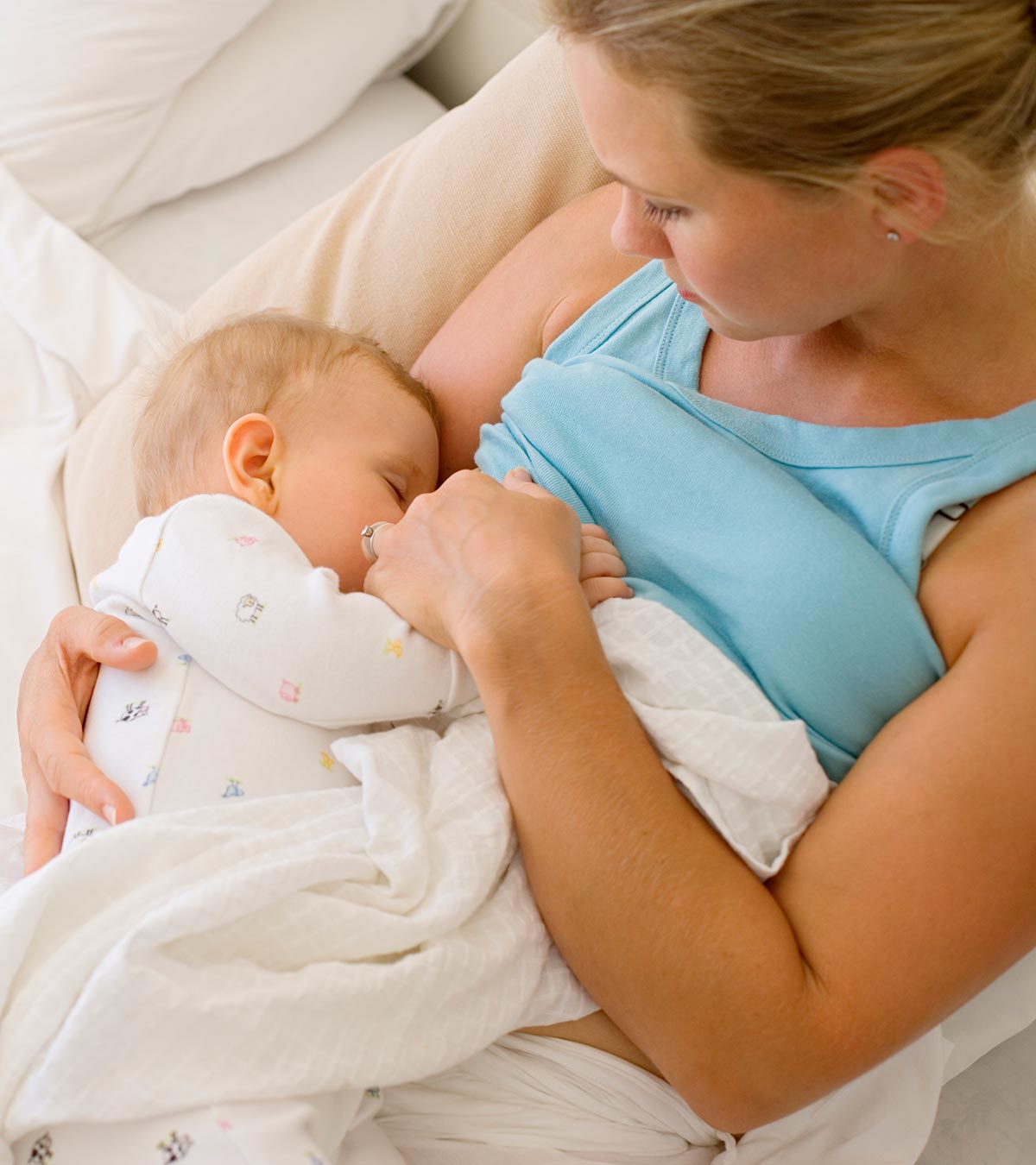 Breastfeeding From One Breast: Causes, Side Effects And Tips