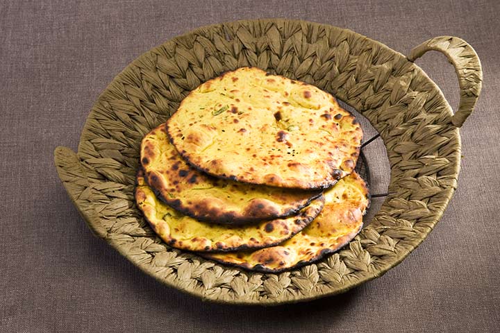 Bajra and jowar rotis with paneer, Indian food recipes for toddlers