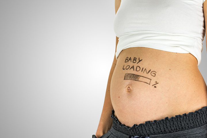 Sign on the belly, how to tell your husband that you are pregnant