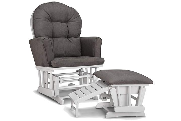 https://www.momjunction.com/wp-content/uploads/2015/04/Graco-Parker-Semi-Upholstered-Glider.jpg