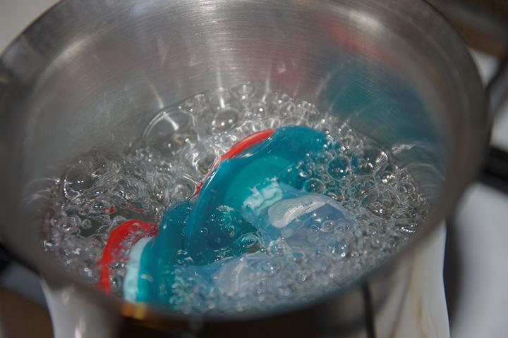 Sterilizing pacifiers can help prevent thrush in babies