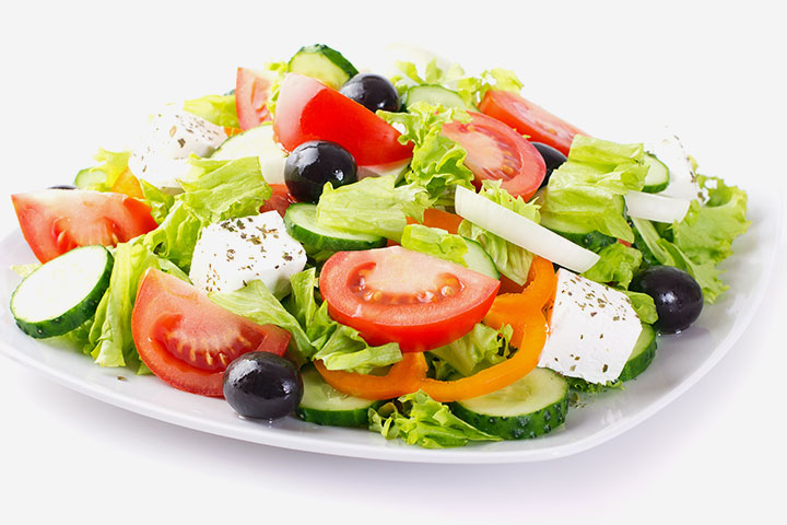 Greek Salad With Pita Crisps