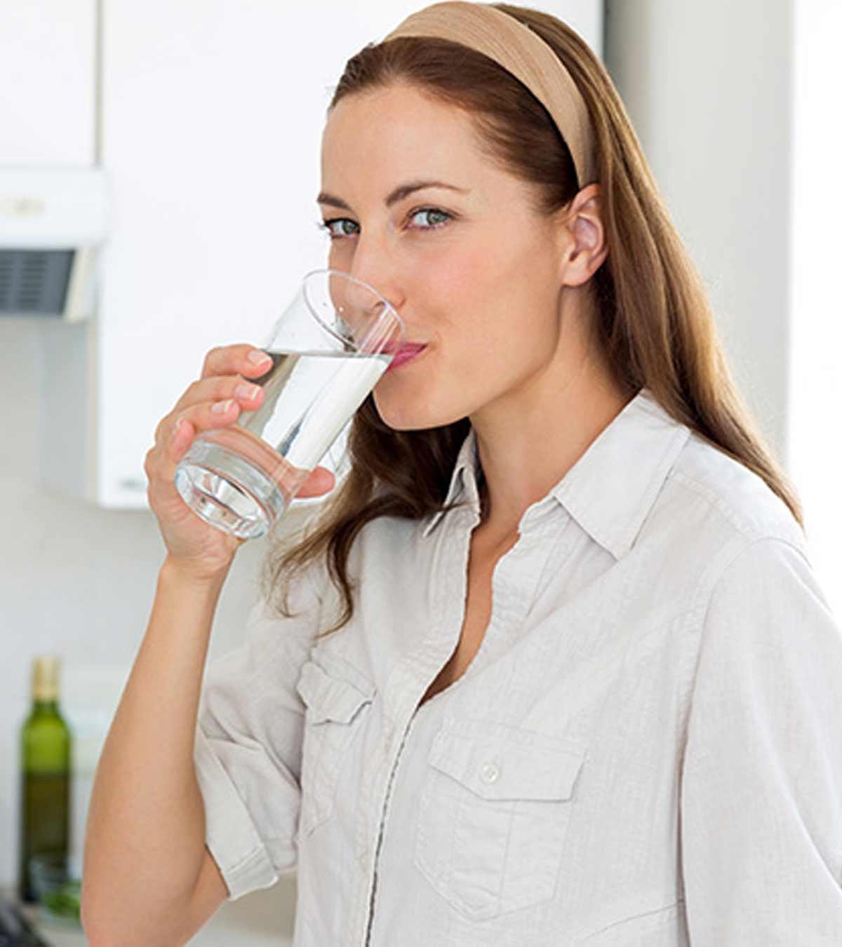How Much Water Should You Drink While Breastfeeding