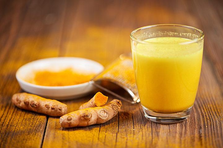Jus kunyit susu(momjunction.com)

