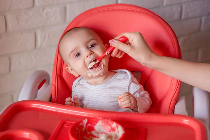 11 Common Symptoms Of Acid Reflux In Babies And Its Treatment