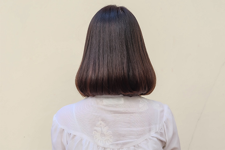 Long bob with round edges hairstyle for teenage girls