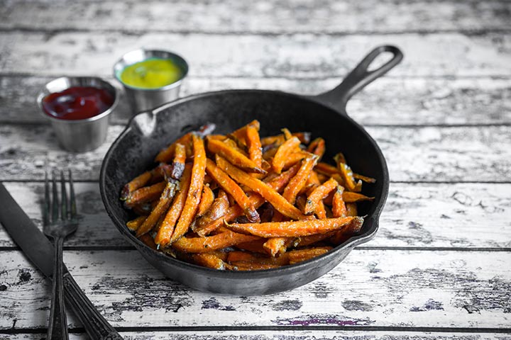 Sweet potato fries with ketchup, healthy snack for teenagers