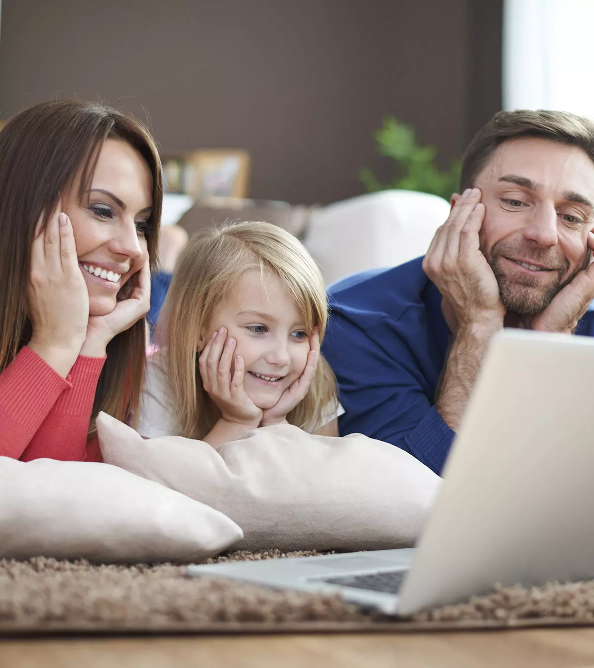 25 Best Funny English Movies For Kids In 2025, Expert-Reviewed