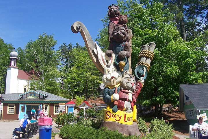 Theme Parks In USA - Story Land, New Hampshire