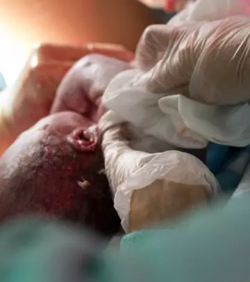 Woman Wakes Up After Childbirth, And This Is What She Finds (Scary)