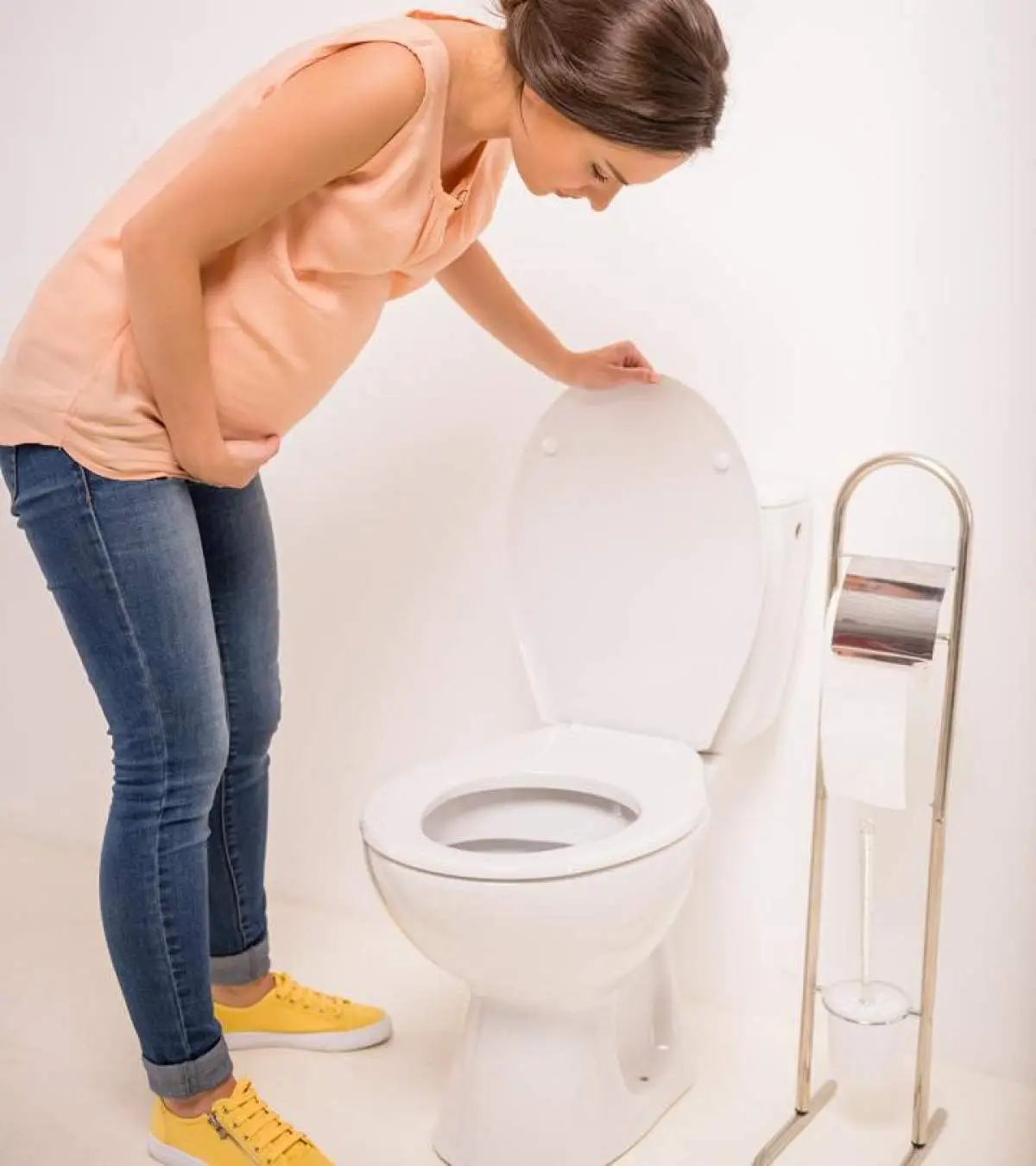 Blood In Stool During Pregnancy: Causes, Symptoms & Relief Tips