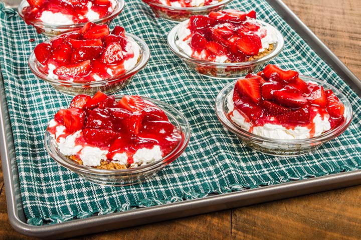 Strawberry icebox dessert recipe for teens