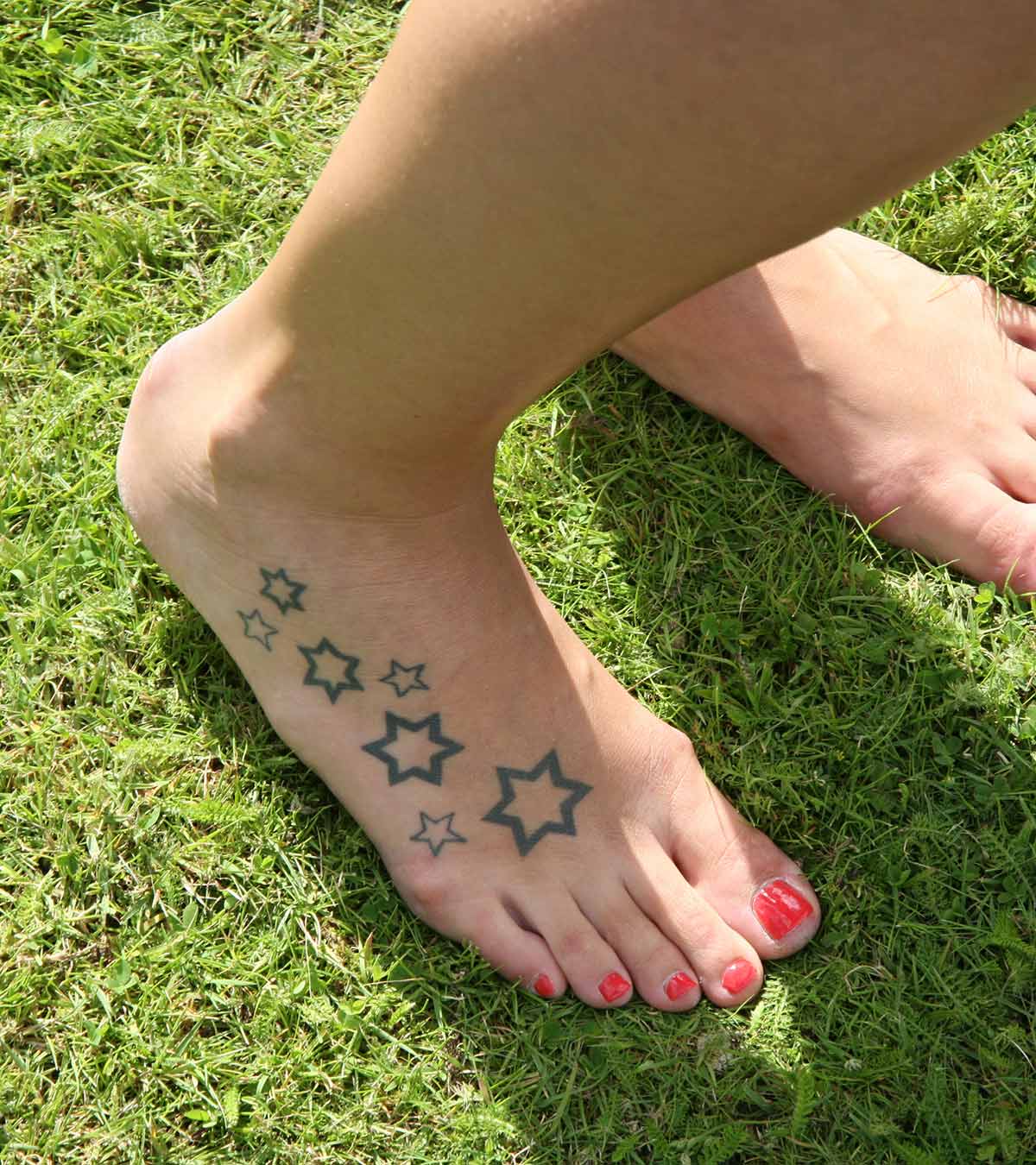 55 Stunning Small Tattoos For Women  2023