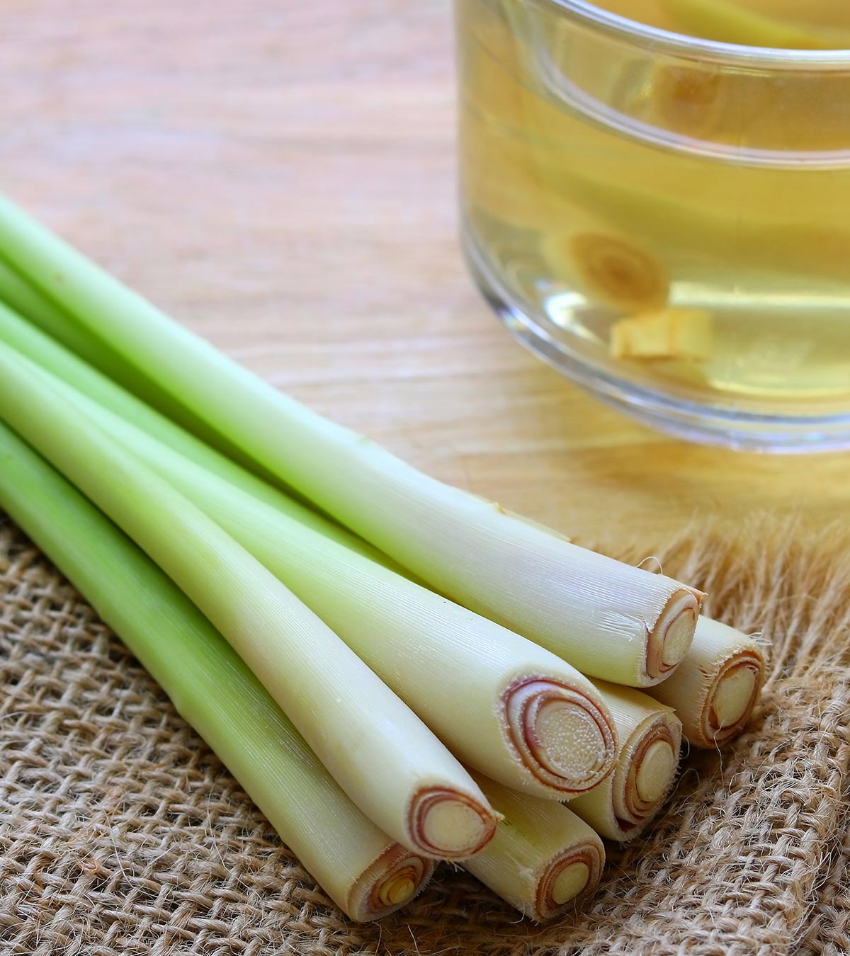 How Safe Is Lemongrass During Pregnancy