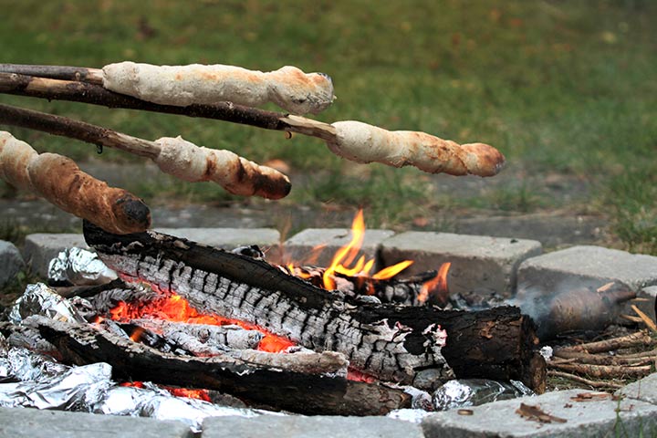 Brown bears camping recipes for kids