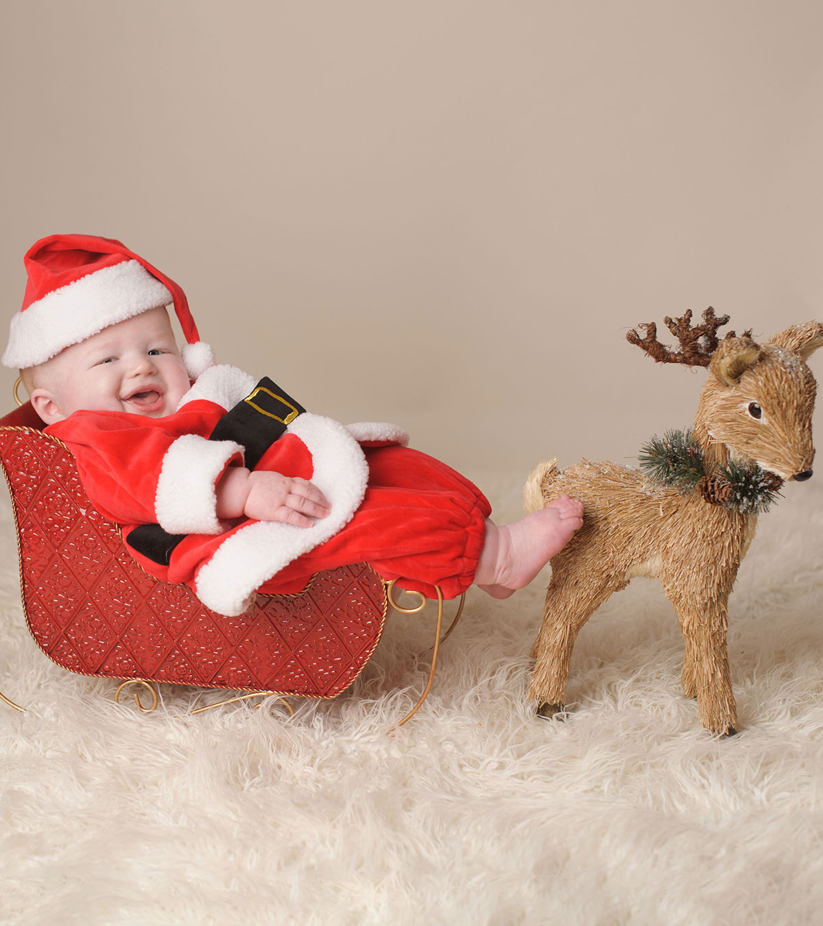 107 Festive Themed Christmas Baby Names For Boys And Girls