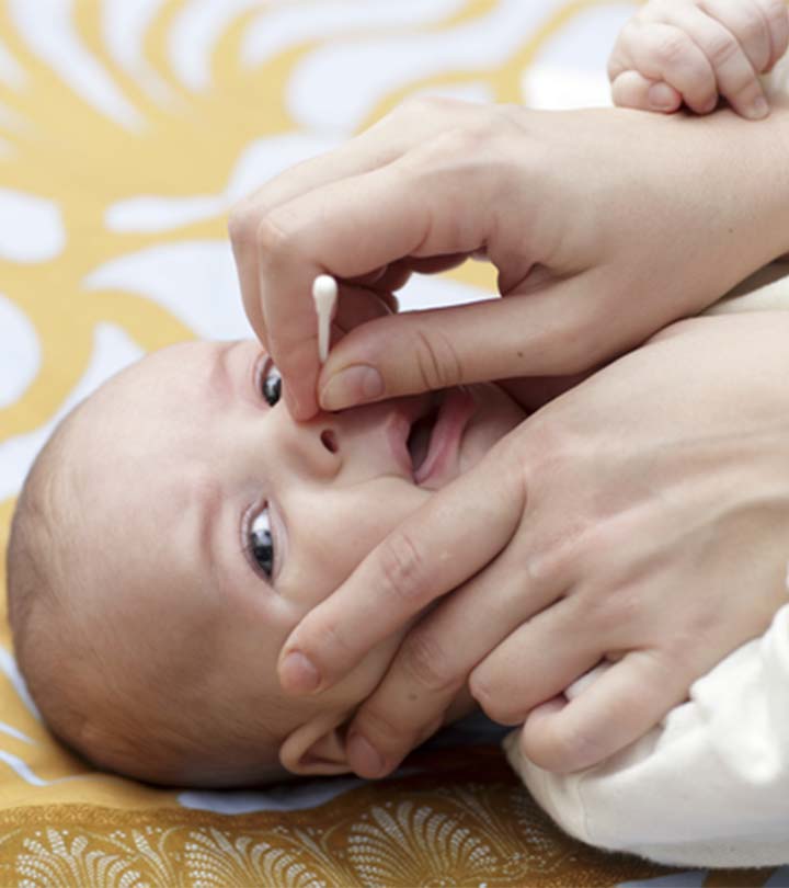 6 Quick Tips To Clean Your Newborn's Stuffy Nose
