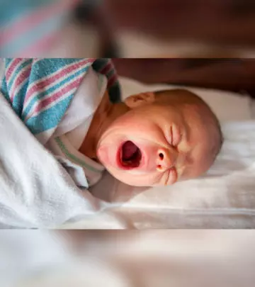 7 Signs Your Newborn Is Overheating
