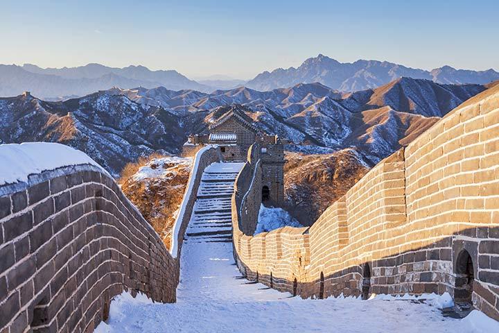 10 Interesting facts About the Great Wall of China - On The Go