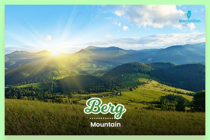 It is a toponymic name for someone who lived near or on a hill. 