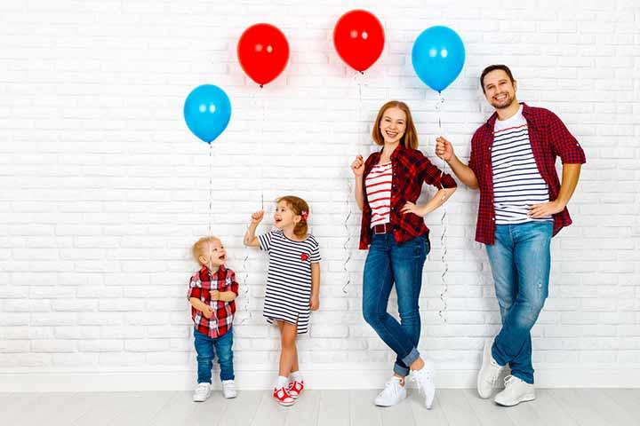 Indoor Family Portrait Ideas