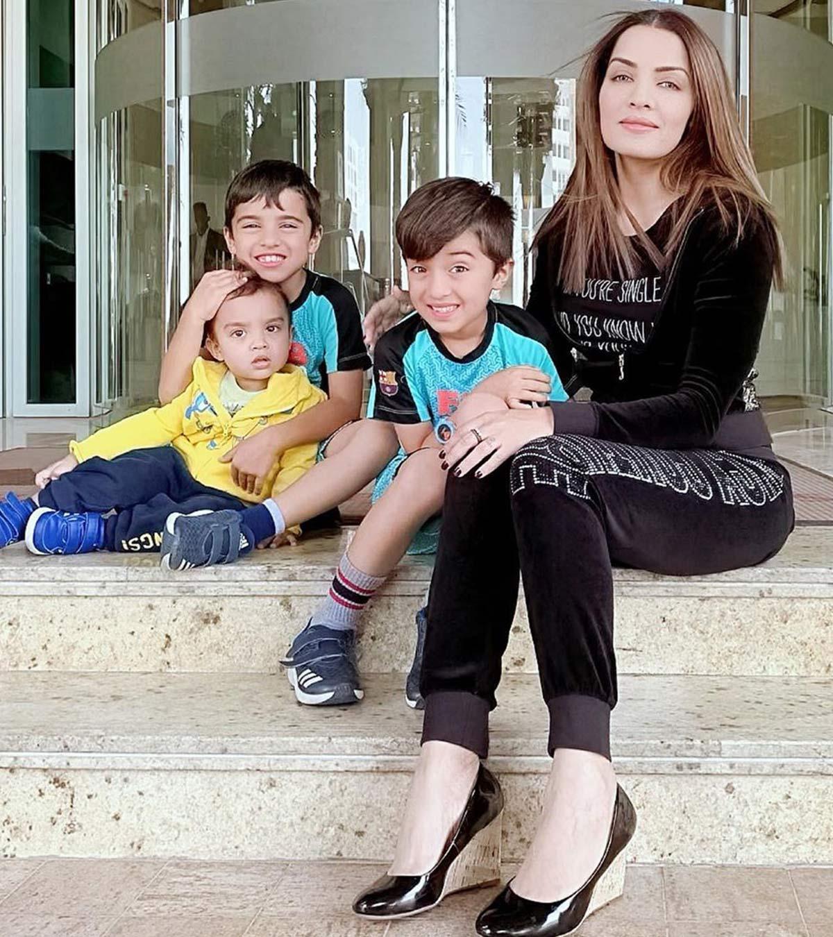 Celina Jaitly Opens Up About The Loose Talk She Heard During Her First Pregnancy