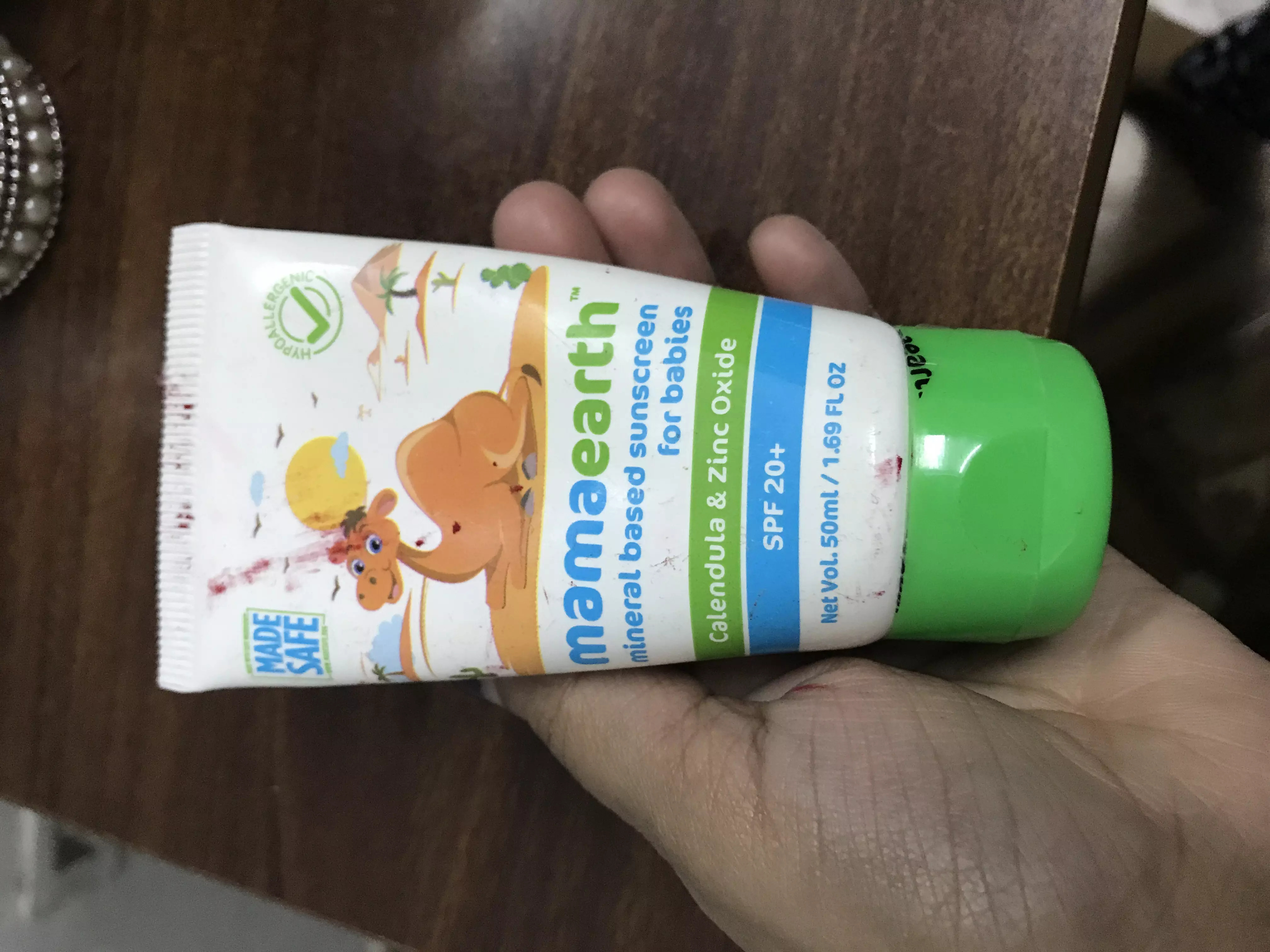 moms co mineral based sunscreen