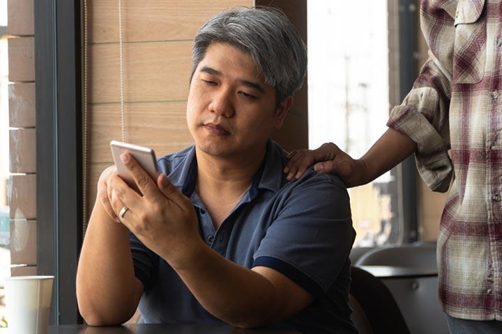 Find a support system after a divorce