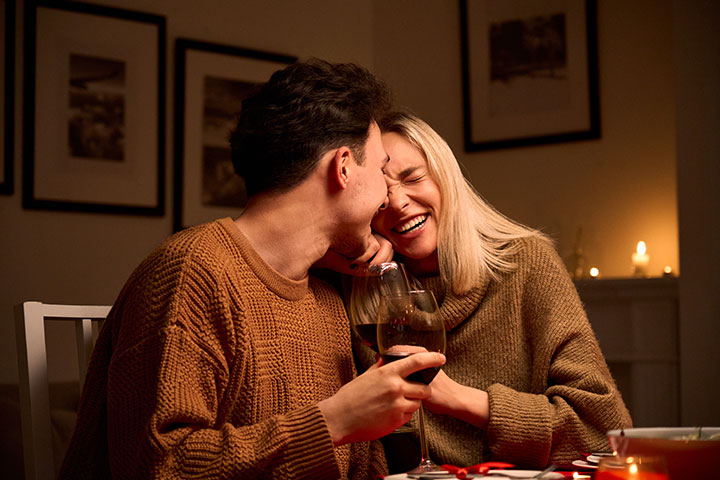 80+ Cute, Romantic And Fun Things To Do As A Couple At Home