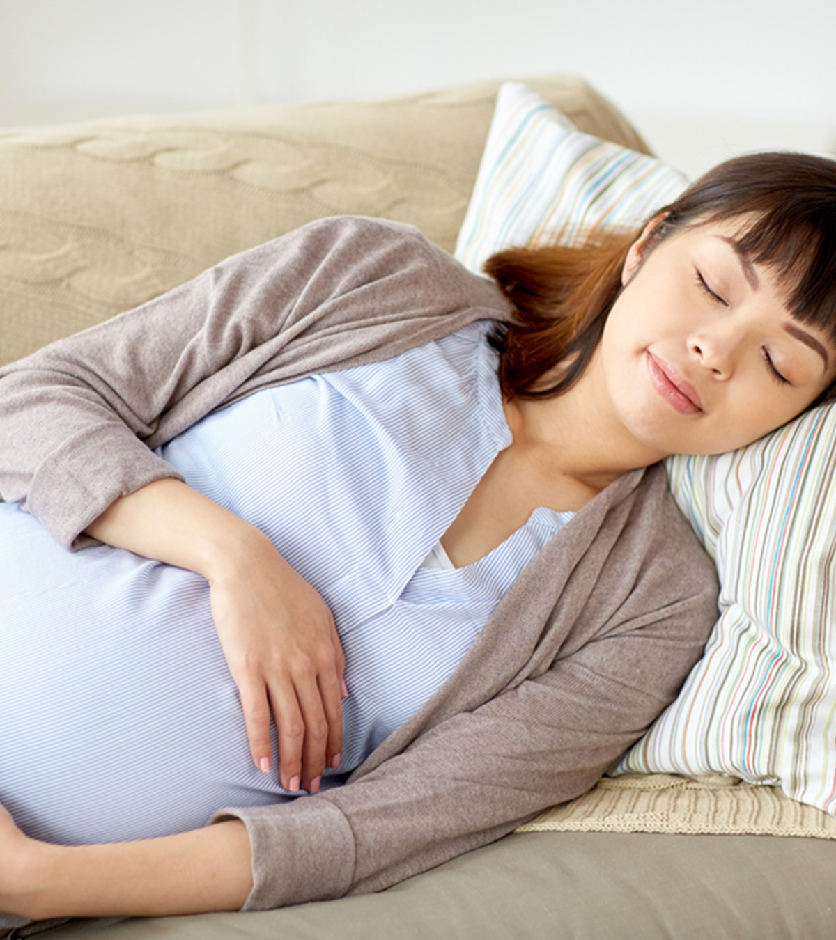 How I Ensured I Slept On My Side During Pregnancy: Mum’s Expert Tips