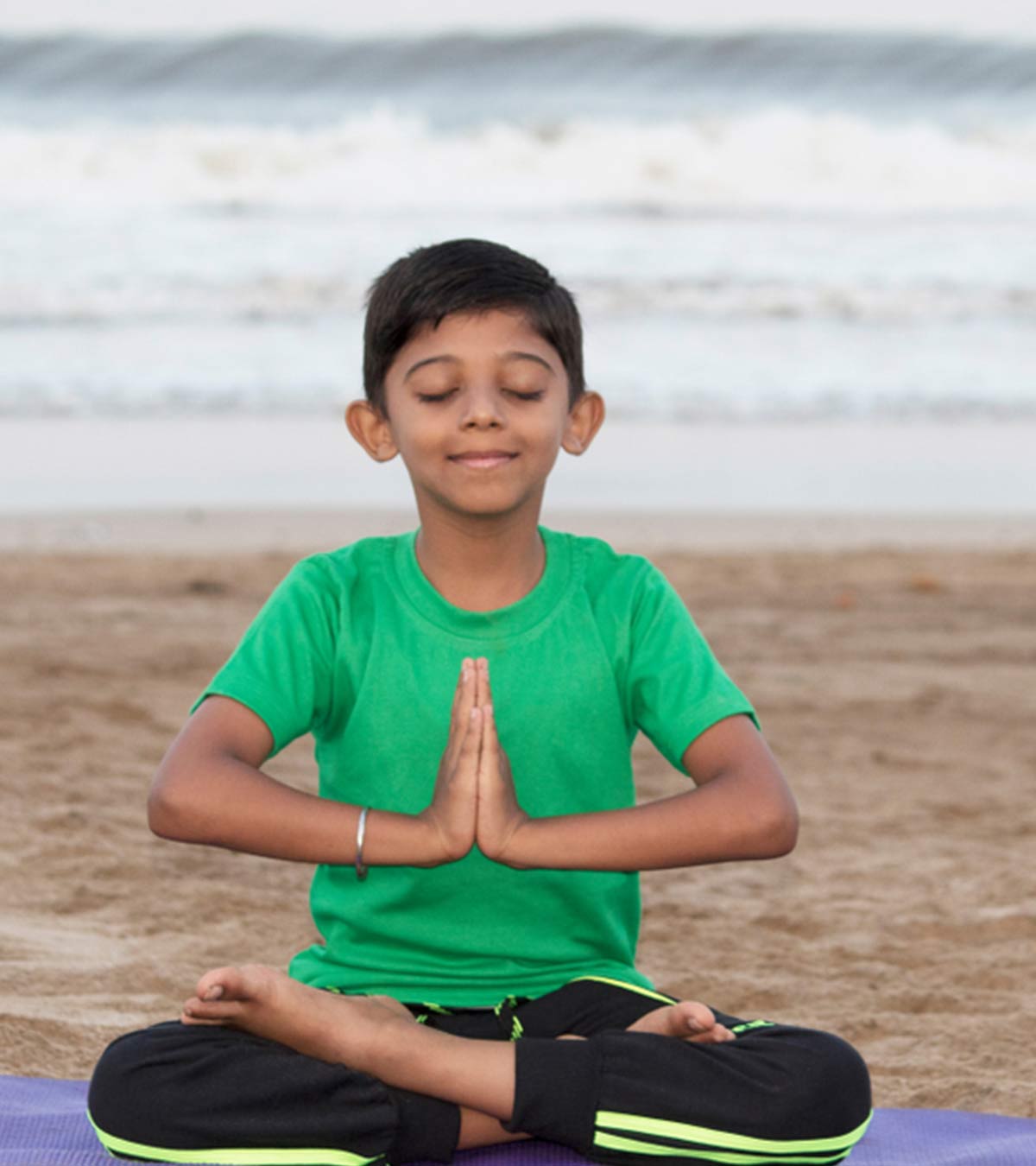 बच्चों के लिए योग के फायदे व 12 आसान योगासन | Importance Of Yoga For Students In Hindi