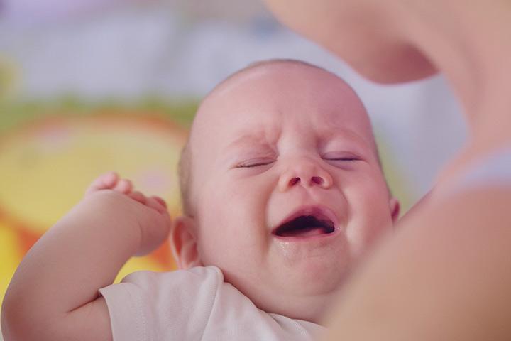 21 Reasons Why Baby Fusses Or Cries While Breastfeeding