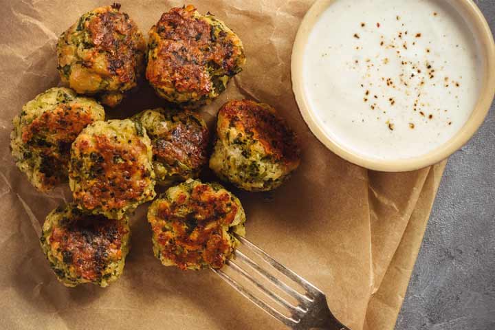 Baked broccoli cheese balls recipe for children