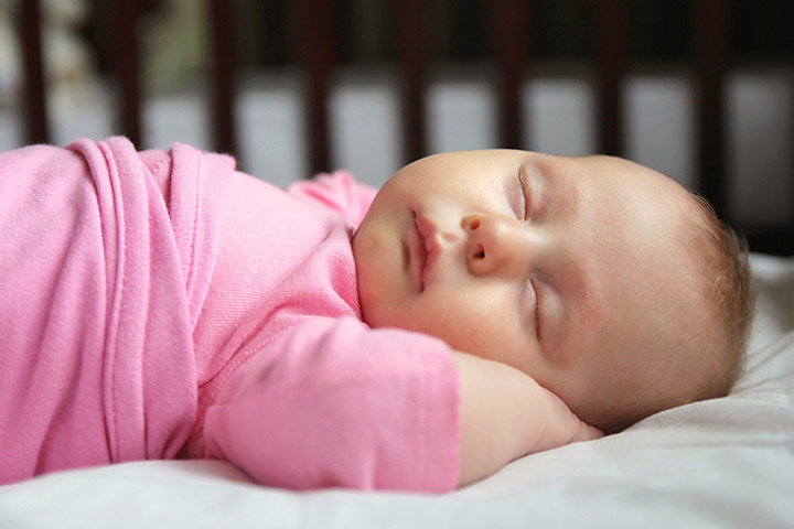 Sleeping on the back right after feeding can cause silent reflux in babies