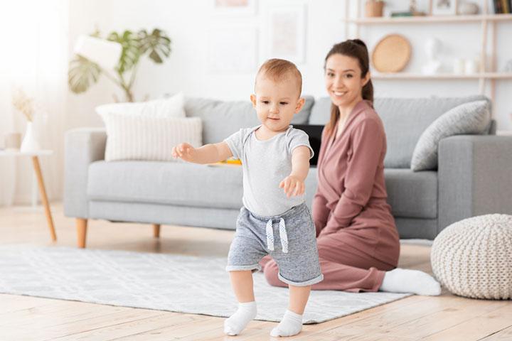 When do babies develop kneecaps discount