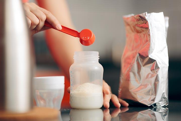 Mix infant formula with cooled down boiled water