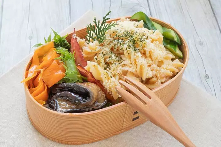 Pasta salad bento box lunch ideas