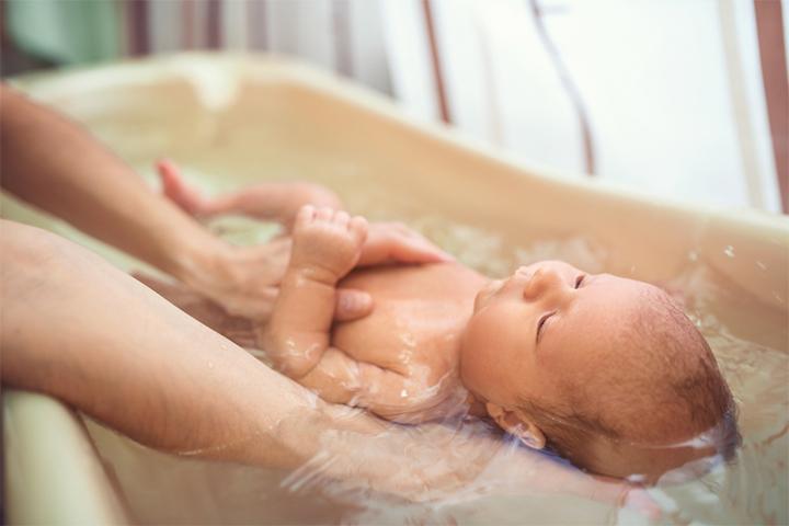 Bathing in water higher than the ideal temperature may cause burns