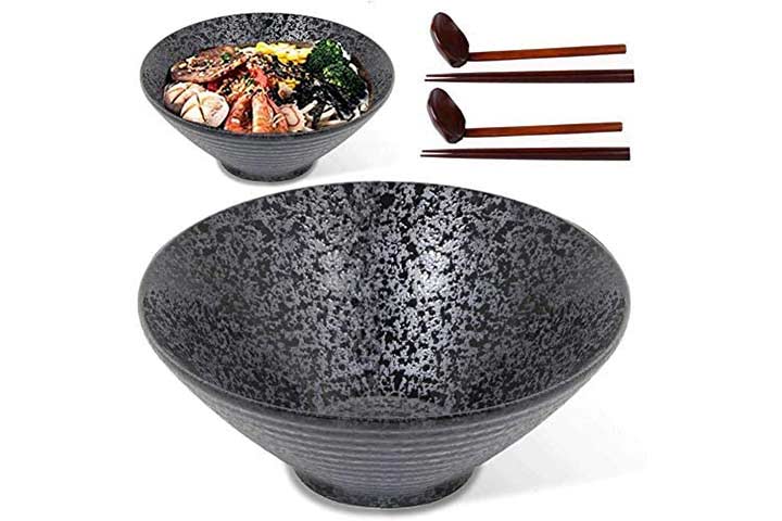 https://www.momjunction.com/wp-content/uploads/2020/12/NJCharms-Japanese-Ramen-Noodle-Soup-Bowl.jpg