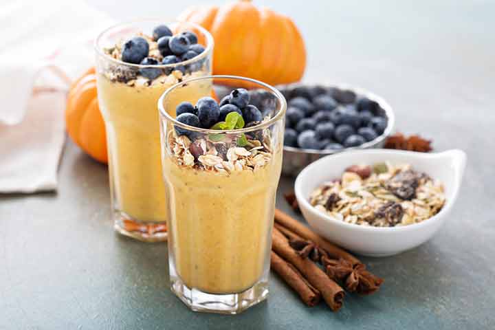 Pumpkin oatmeal smoothie, lactation boosting recipes for breastfeeding