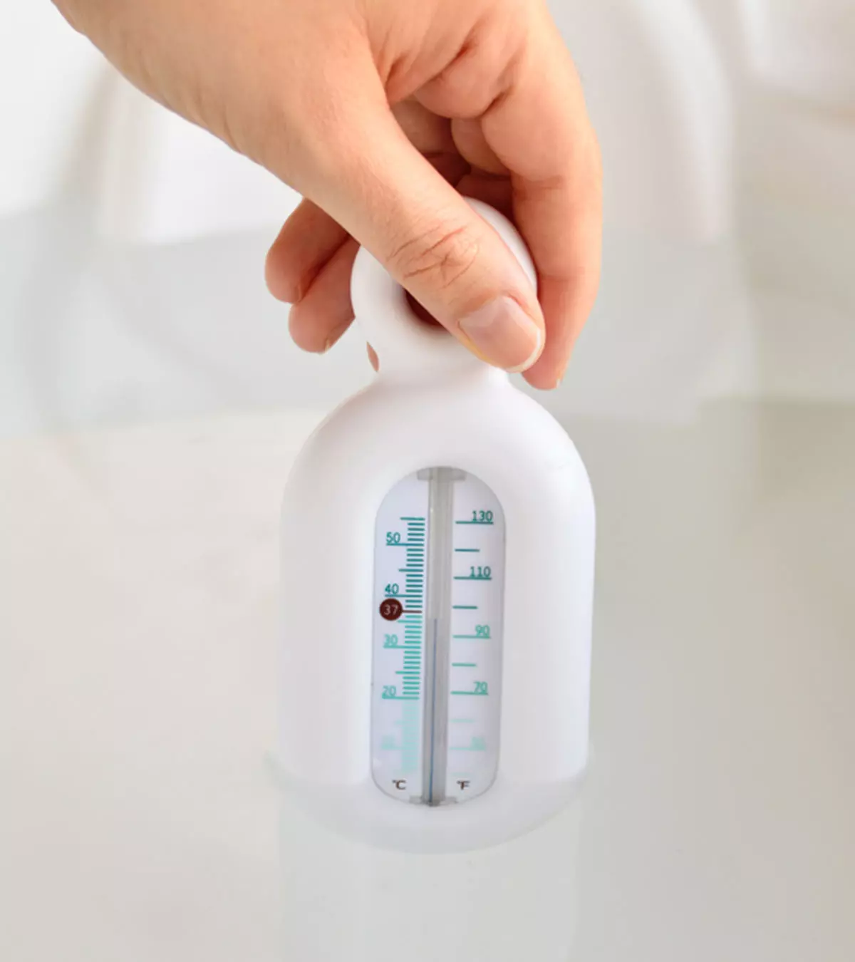Newborn bath temp hotsell