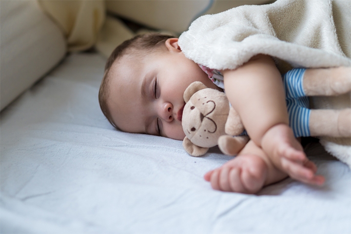 Babies often sweat in the phase of deep sleep