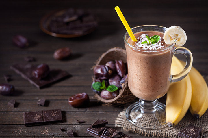 Chocolate avocado mix, lactation smoothie recipe
